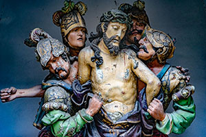 Geloofsbeleving in Portugal. De bevolking van Portugal behoort formeel vrijwel in haar geheel tot de Katholieke Kerk (94%).