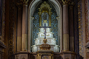 Door op de pijltjes links en recht te klikken verschuif het venster met thumbnails